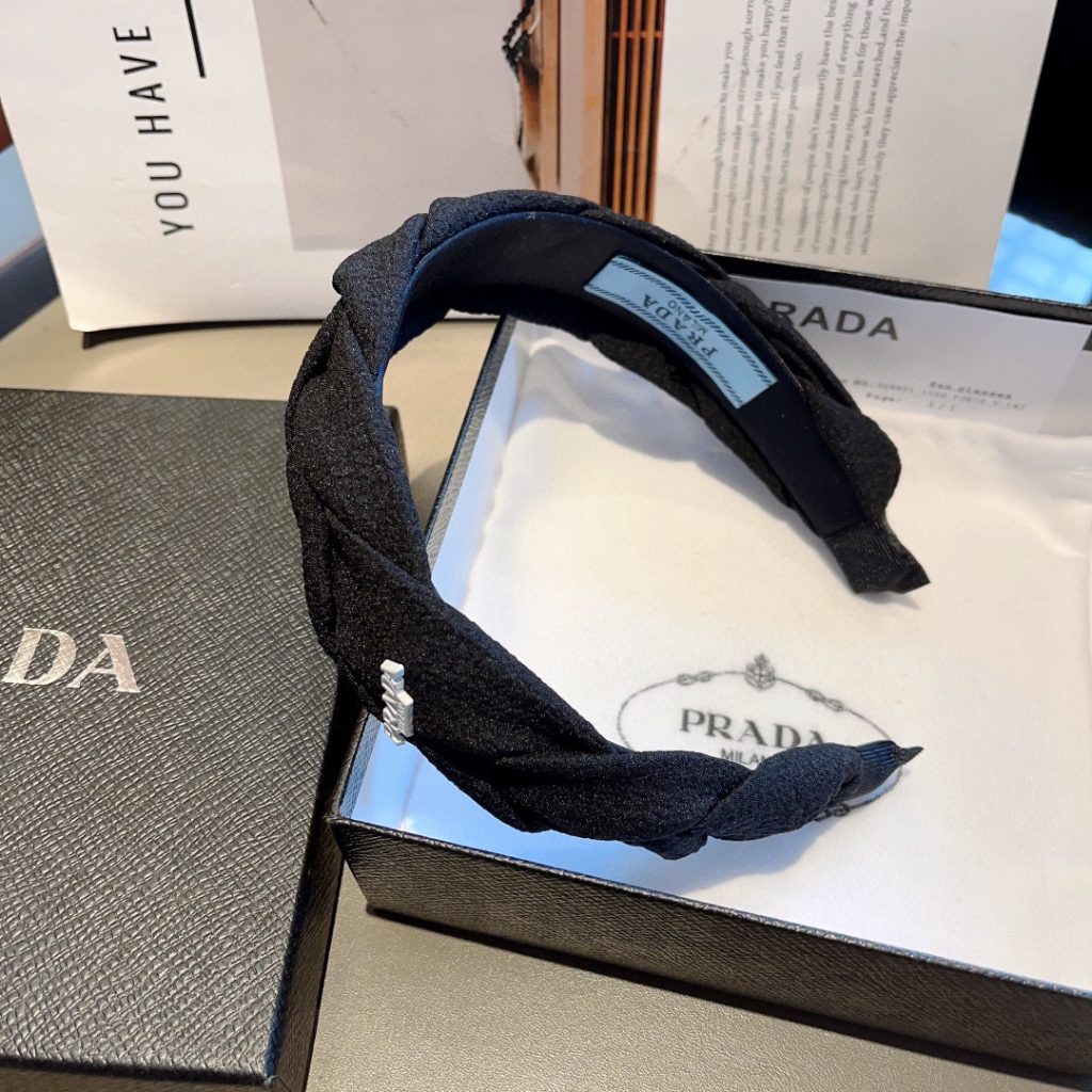 PRADA プラダ ヘアアクセ ファッション プラダ風 通勤 ブランド風 ブラック ホワイト 全2色 - 画像 5