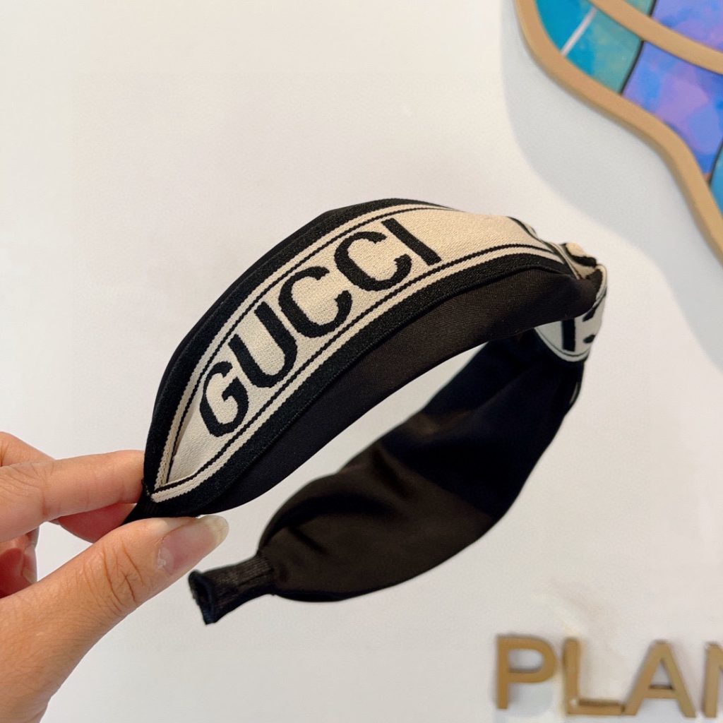 GUCCI グッチ サテンヘアバンド 本革 ブラック 全1色 - 画像 3