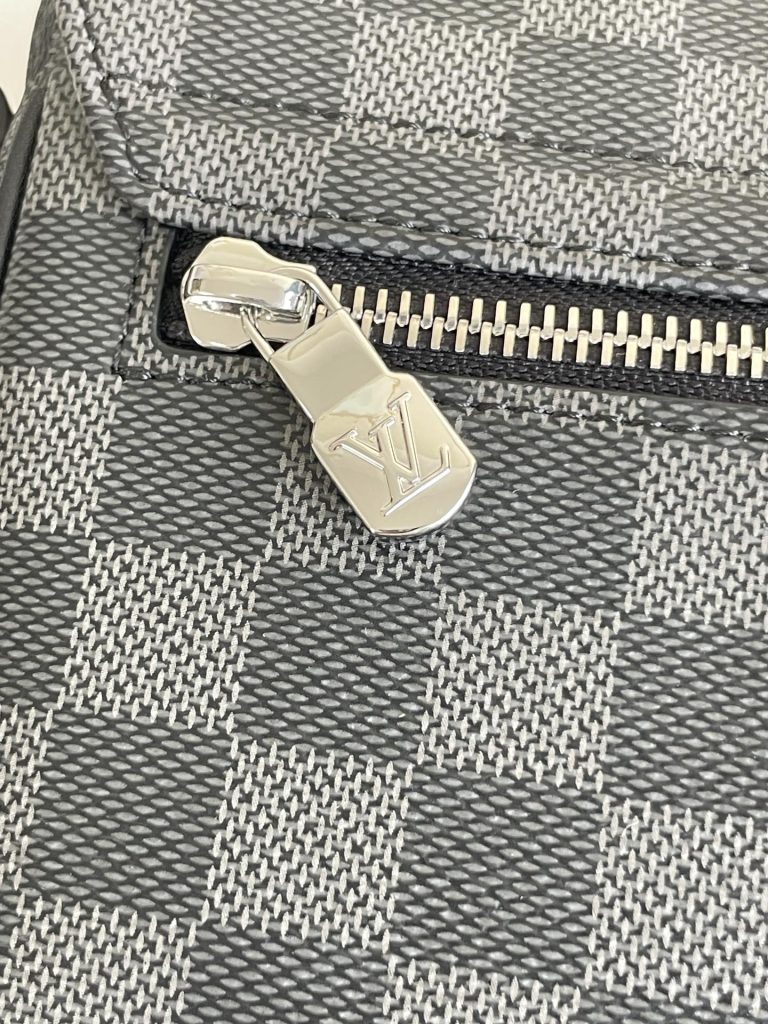 ルイ･ヴィトン　Louis Vuitton　ショルダーバッグ　メンズ　ディストリクトPM NV3　ダミエ・グラフィット　ブラック - 画像 7