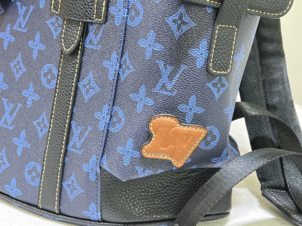 新品　ルイヴィトン　LOUIS VUITTON　クリストファー MM　リュックサック　バックパック　フォールコレクション　メンズバッグ - 画像 5