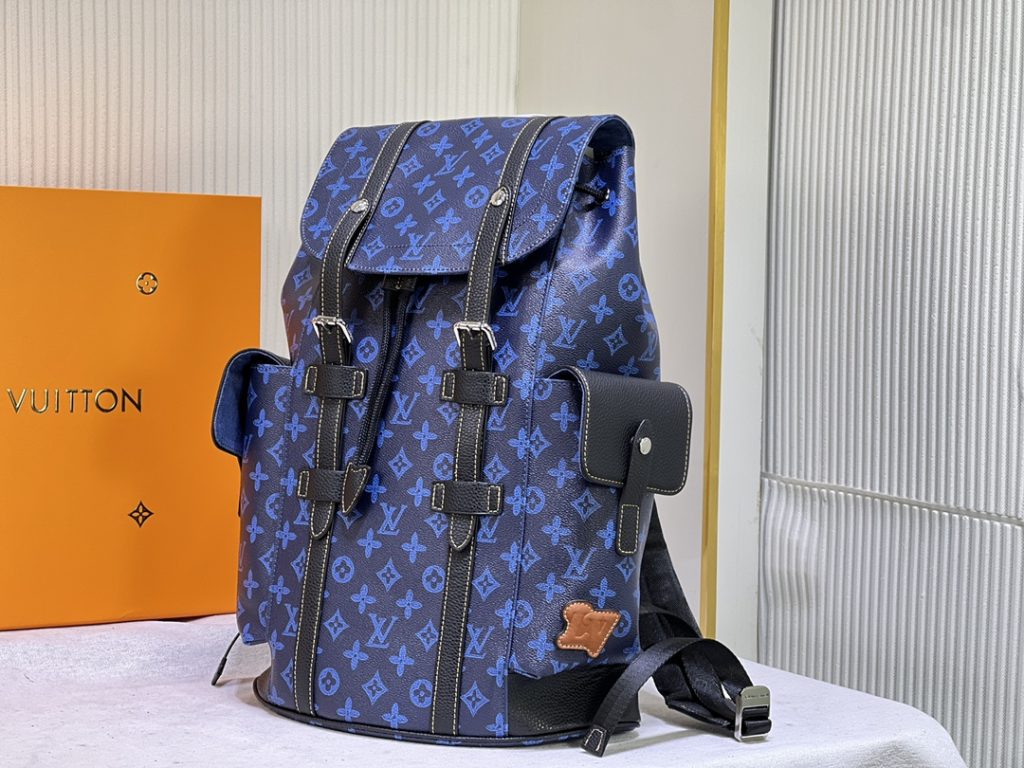 新品　ルイヴィトン　LOUIS VUITTON　クリストファー MM　リュックサック　バックパック　フォールコレクション　メンズバッグ - 画像 2