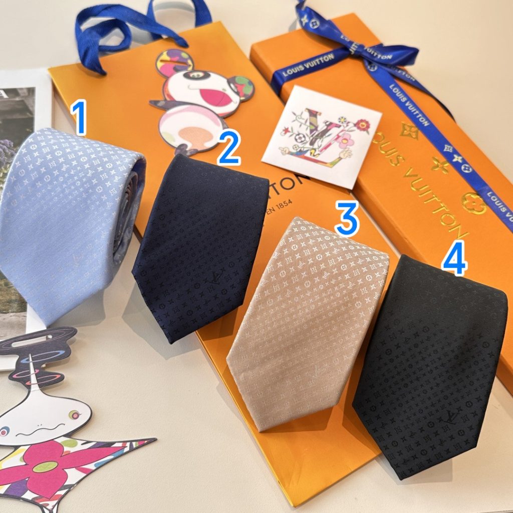 モノグラム柄 ネクタイ 結婚式 ホスト 衣装 光沢 グレー｜旅行に使いやすいファッションアイテムを写真で確認