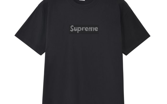 メンズ向けTシャツの選び方：ブラックとサイズ感
