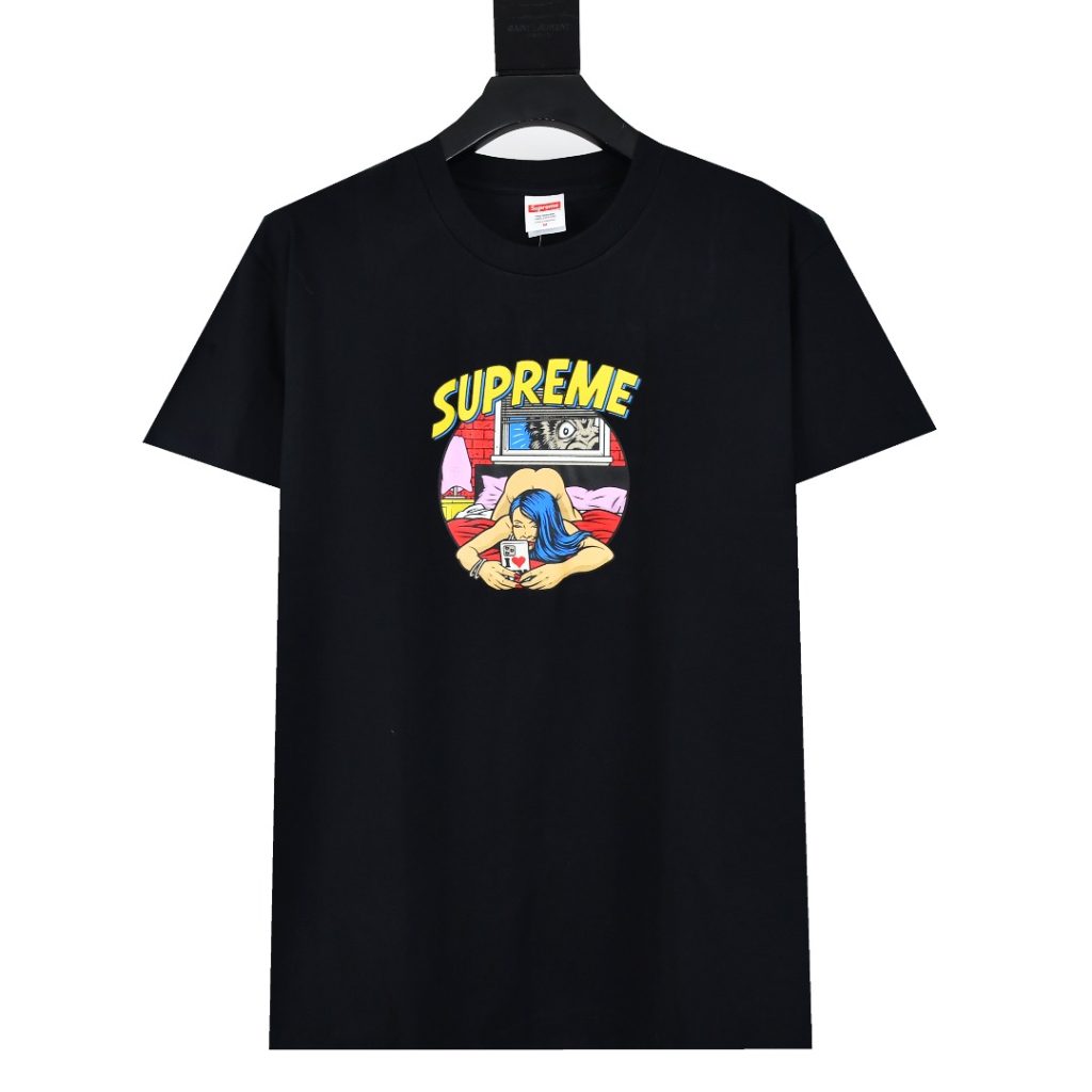 メンズ向けTシャツの選び方：写真とサイズ感
