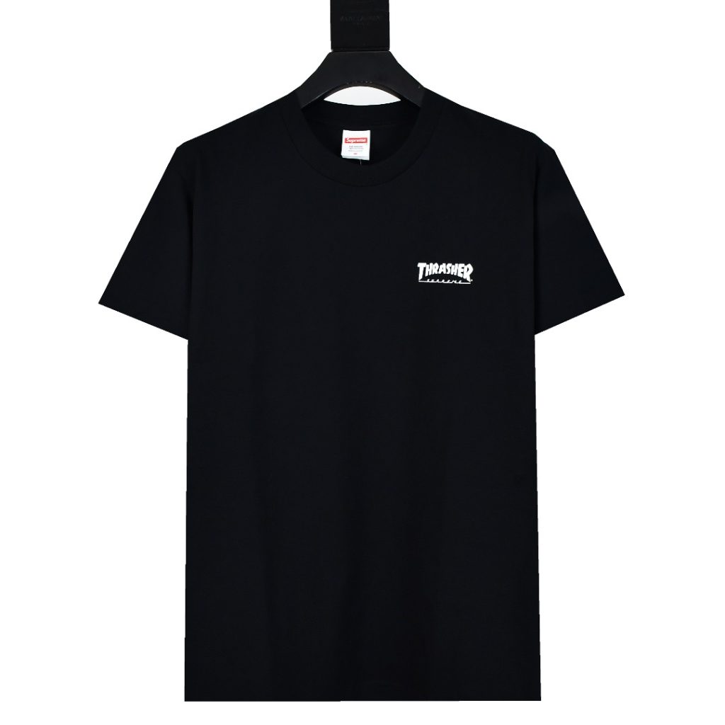 SUPREME スーパー フラットTシャツ 100%コットン 全2色|休日に使いやすいファッションアイテムを写真で確認