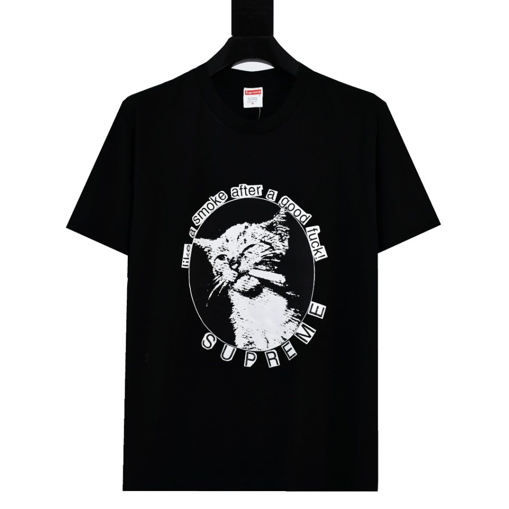 ユニセックス向けTシャツの選び方：ブラックとサイズ感
