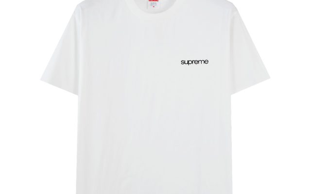ブラックが映えるTシャツは日常で使いやすいか