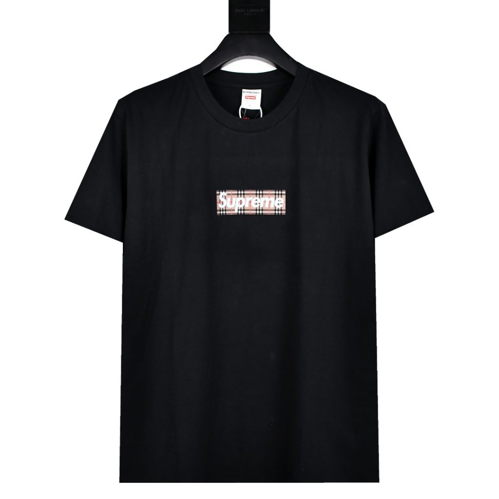 SUPREME BURBERRY Supreme スュプリーム BURBERRY バーバリー ボックスロゴTシャツ ブラック…｜仕事帰りに…