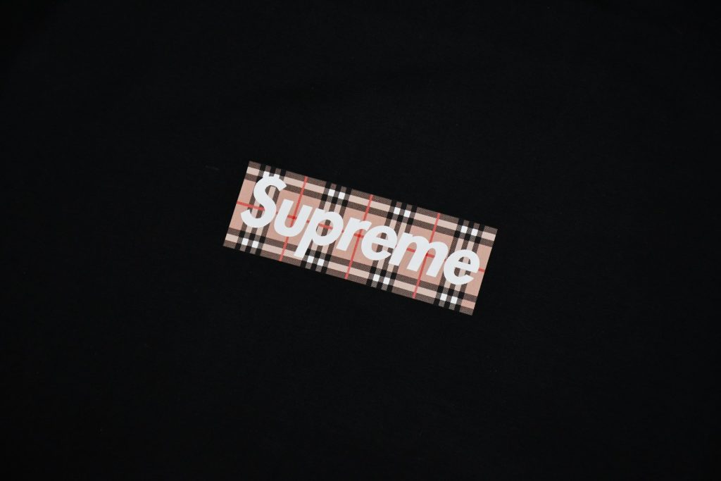 Supreme スュプリーム BURBERRY バーバリー ボックスロゴTシャツ ブラック/ホワイト 全2色 - 画像 5