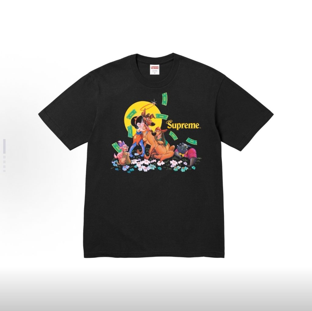 ブラックが映えるTシャツは日常で使いやすいか