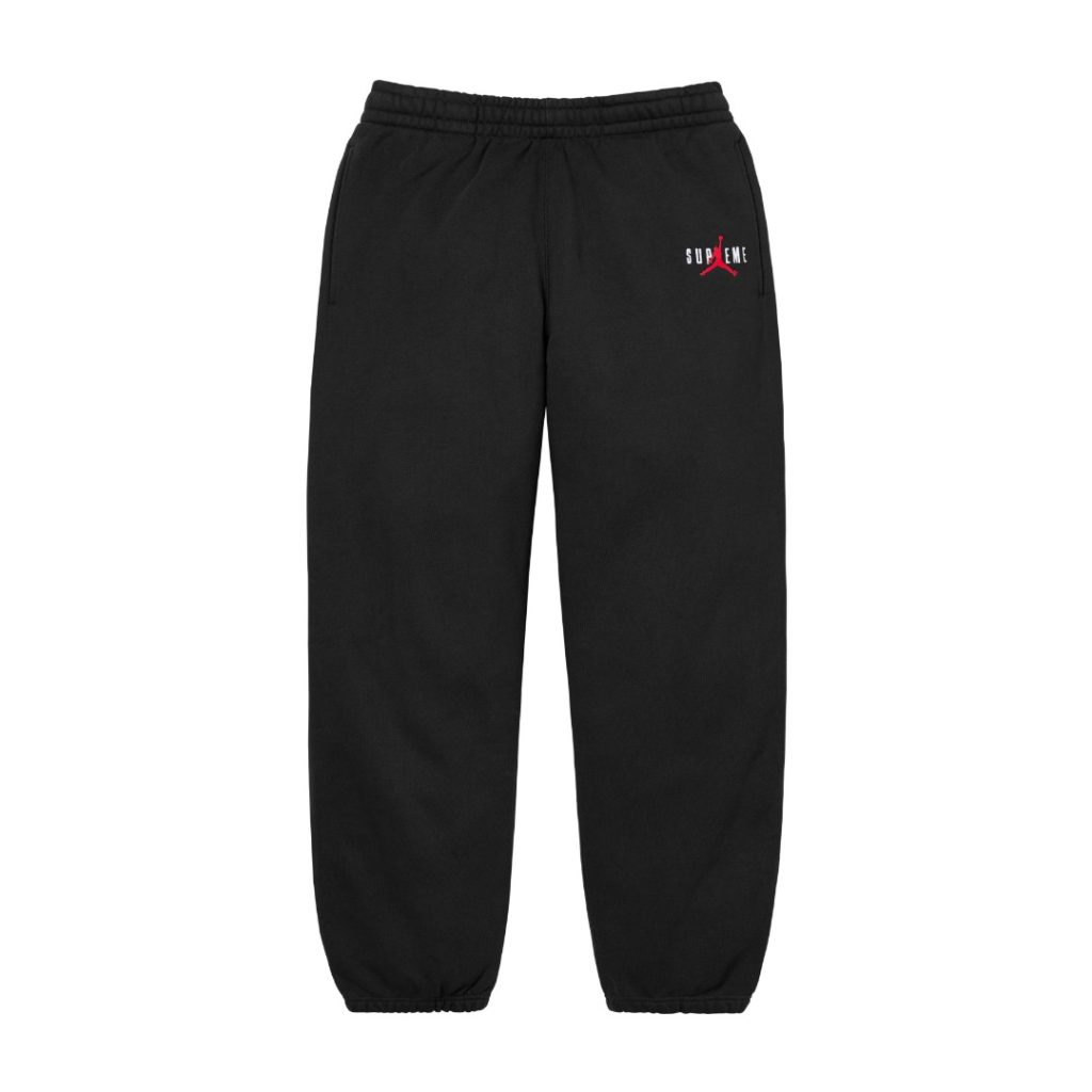 Supremeのブランド小物を選ぶなら、まず通勤の服で考える
