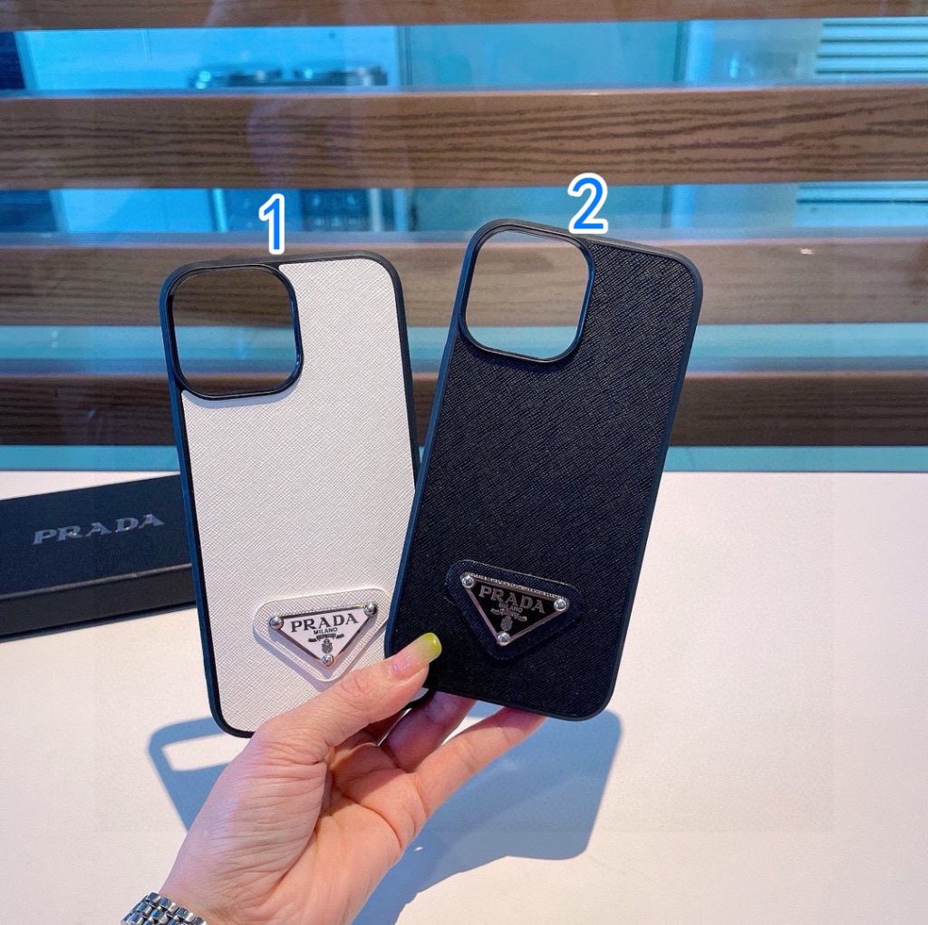 iPhoneケースプラダ スマホケース 2色入 財布・小物｜仕事帰りに使いやすさを写真で整理