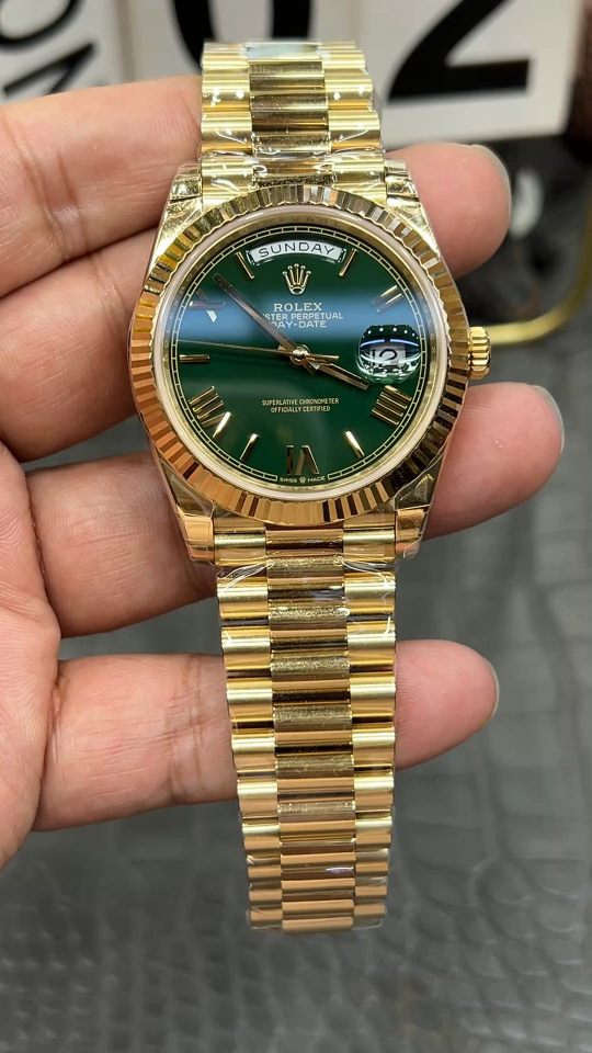 通勤目線で見るRolexの腕時計の印象