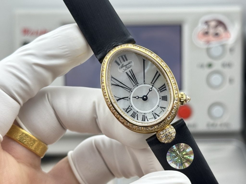Breguet ブルゲ オーバル 腕時計 レディース 自動巻き ダイヤモンド ブラック｜仕事で使いやすい腕時計を写真で確認