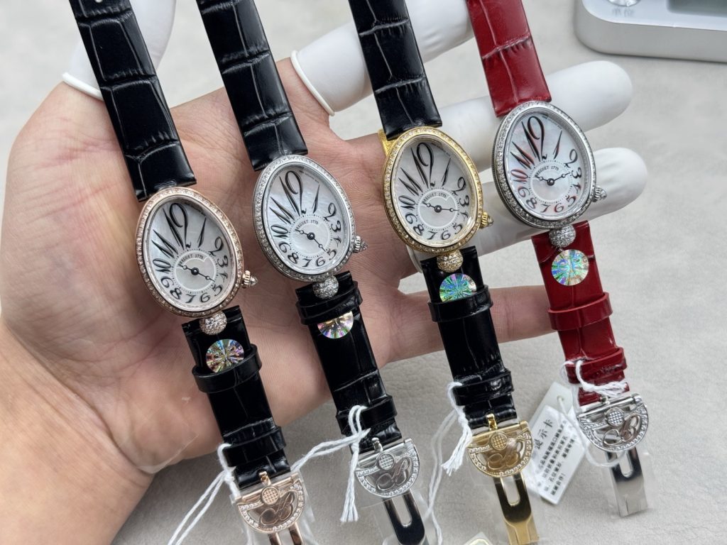 GR グループ 腕時計 レディース フラット シルク ブラック レッド ホワイト ゴールド…|会食に使いやすい腕時計を写真で確認