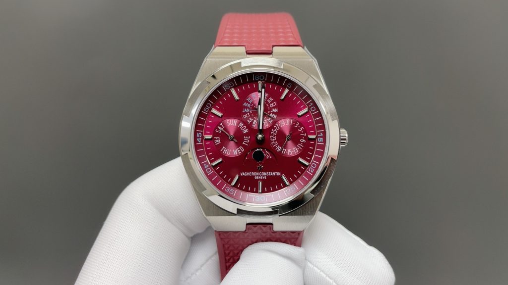 VACHERON CONSTANTIN ヴァシュロンコンスタンタン 縦横四海 腕時計|会食の日に写真で選び方を確認