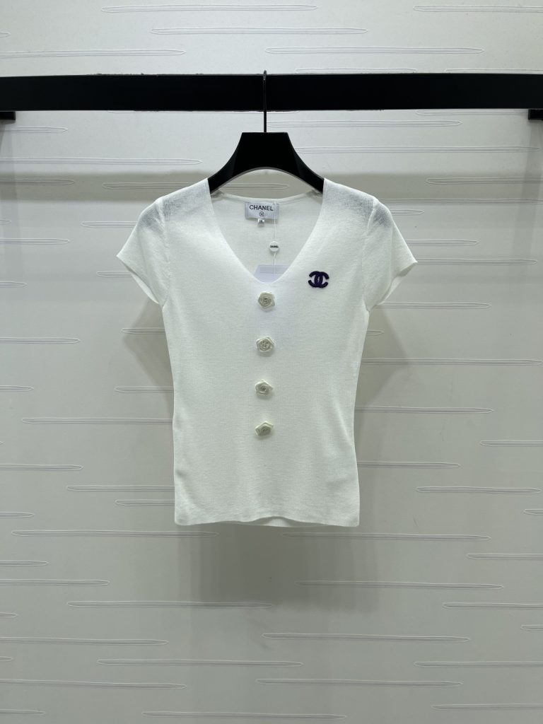 CHANELの服装を毎日に使うなら確認したいこと