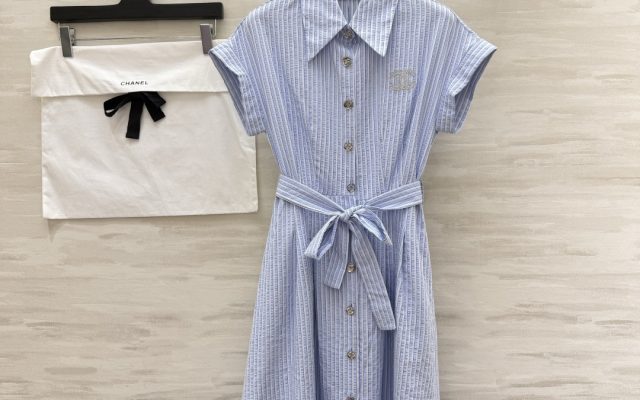休日用に検討したい服装：写真と商品リンク付き