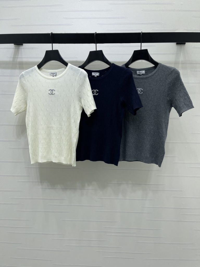 レディースの節約買いに向くTシャツか写真でチェック