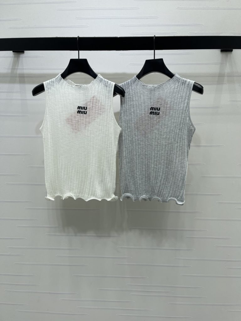 MIU ミウミウ ニット タンクトップ 女性用 縦坑条 ロゴ刺繍 レイヤード 白・グレー 全…|季節の変わり目で使いやすいファッションアイ…