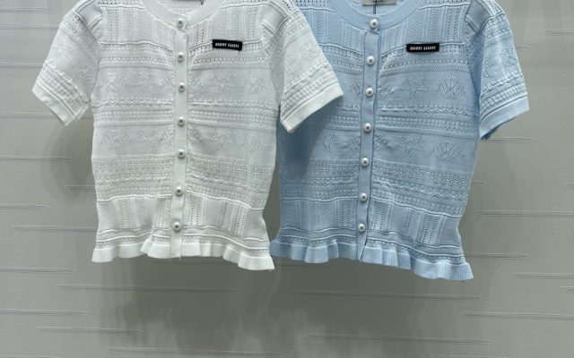 ホワイト系その他を服に合わせるなら見るべき3点