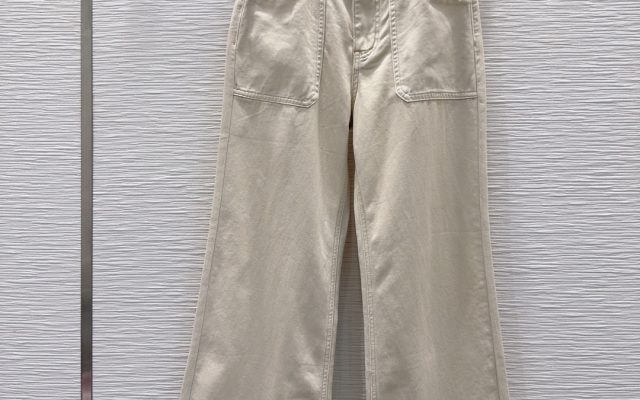 物価高でも選びやすいその他：ブランドアイテムを自然に取り入れる