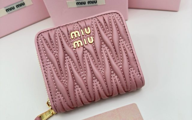 物価高でも選びやすい財布：ブランドアイテムを自然に取り入れる