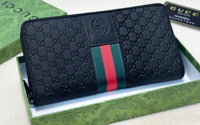 物価高でも選びやすい財布：Gucciを自然に取り入れる