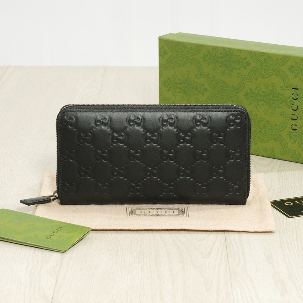 GUCCI グッチ ロングジップ長財布 本革仕様 黒 20x10cm 財布・小物｜ランチの日に写真で選び方を確認