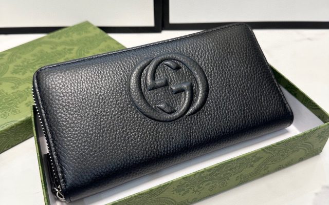 ユニセックスの節約買いに向く財布・小物か写真でチェック