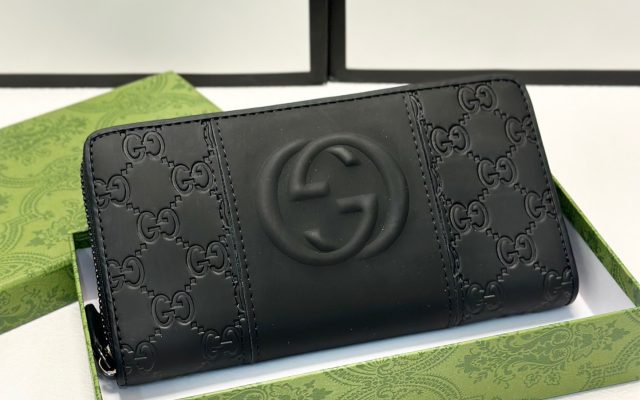 物価高でも選びやすい財布：Gucciを自然に取り入れる