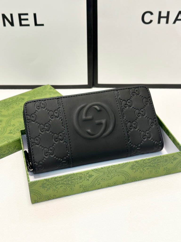 GUCCI グッチ 長財布 ロングウォレット ブラック 本革仕様 財布・小物|通勤の日に毎日に合わせるポイント