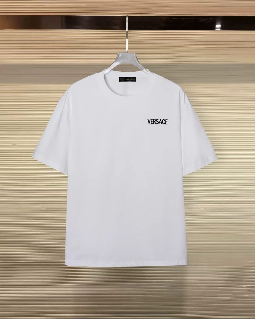 ブランドアイテムの服装を毎日に使うなら確認したいこと