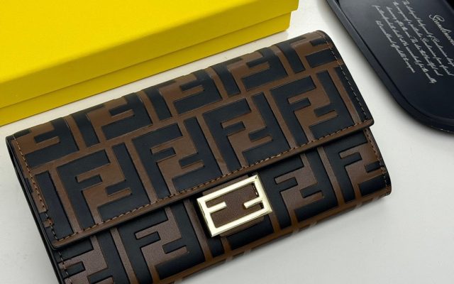 FENDIの財布は価格・収納・合わせ方でどう見るか