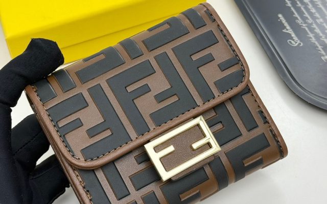 ブラック系財布を服に合わせるなら見るべき3点