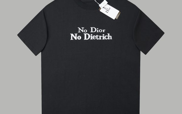 黒系Tシャツを服に合わせるなら見るべき3点