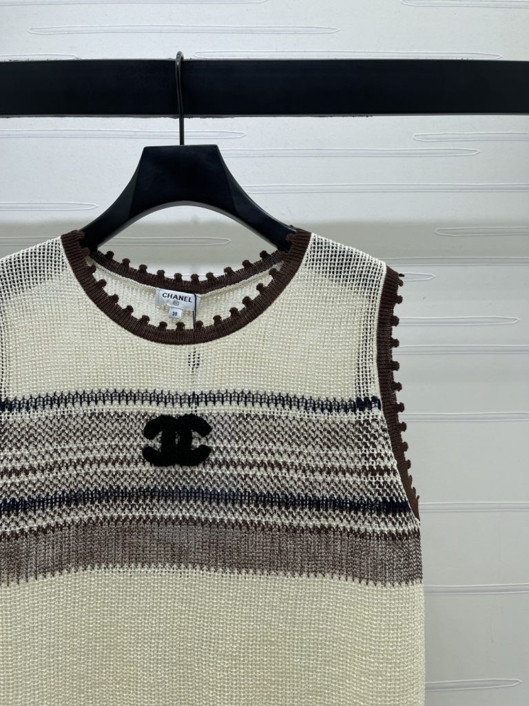 CHANEL コピー ニット ベスト ロゴ付き ブラック ホワイト レディース - 画像 3