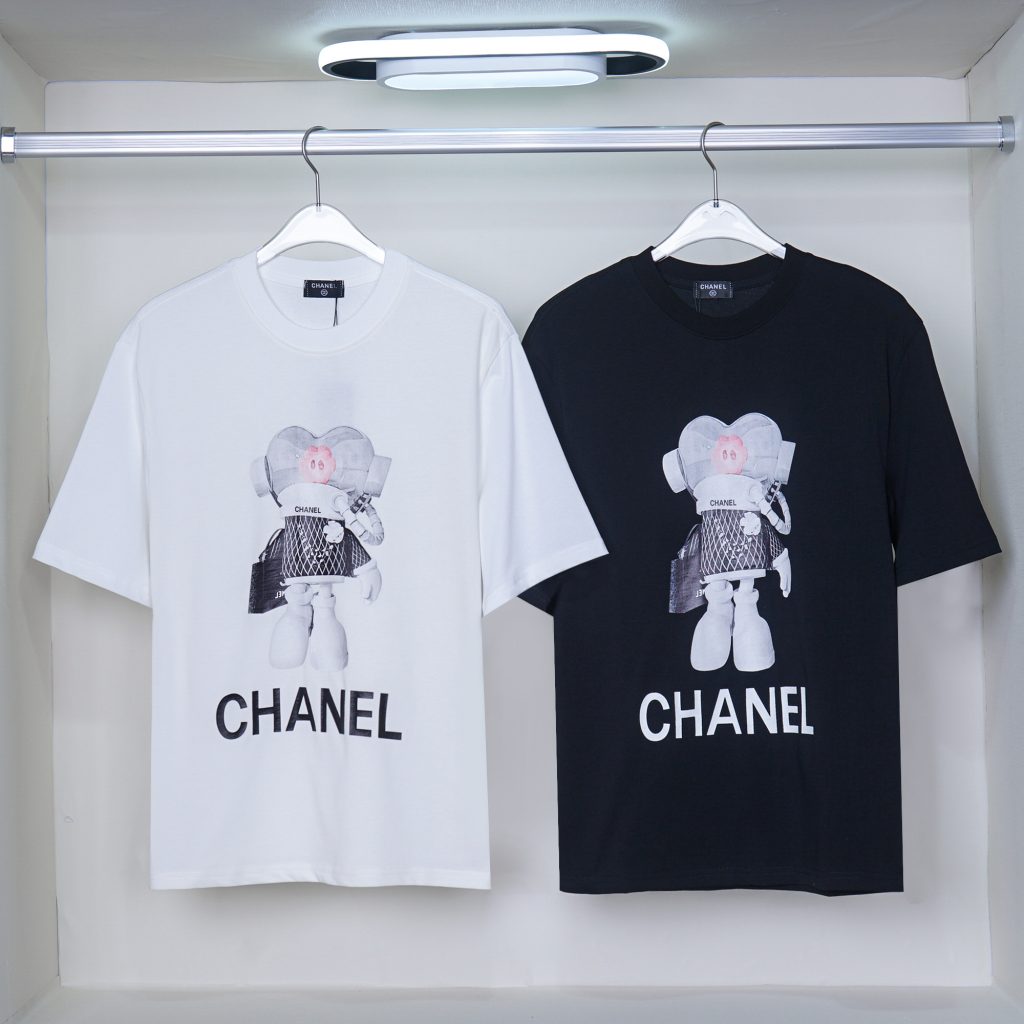 CHANELのプリントシャツを予算内で探す前に見る写真のポイント