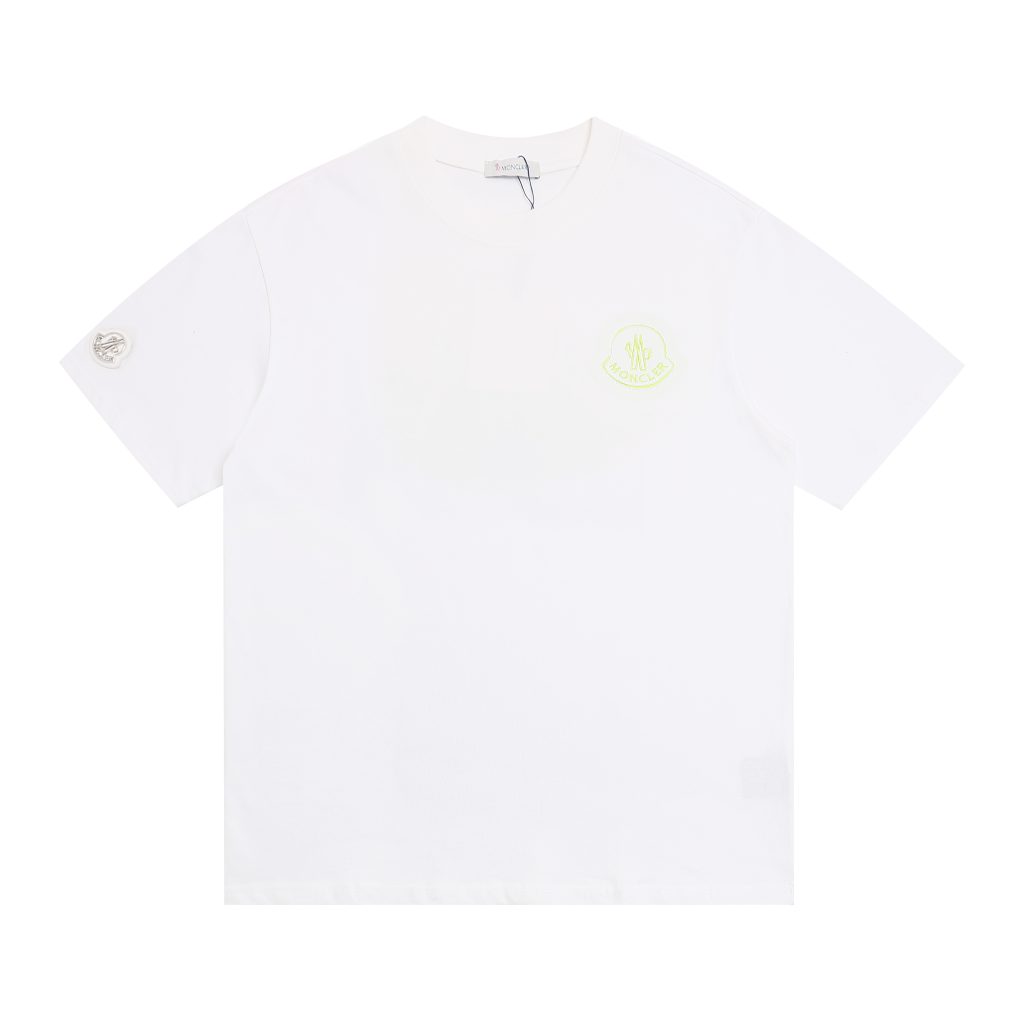 MONCLER　モンクレール　半袖シャツ　T-shirt　クルーネックシャツ　アップリケ・刺繍　メンズシャツ　Ｔシャツ - 画像 2