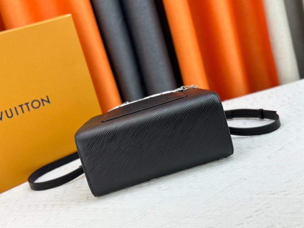 Louis Vuitton マレル トートMM｜4色と2WAYを確認 - 商品画像 3