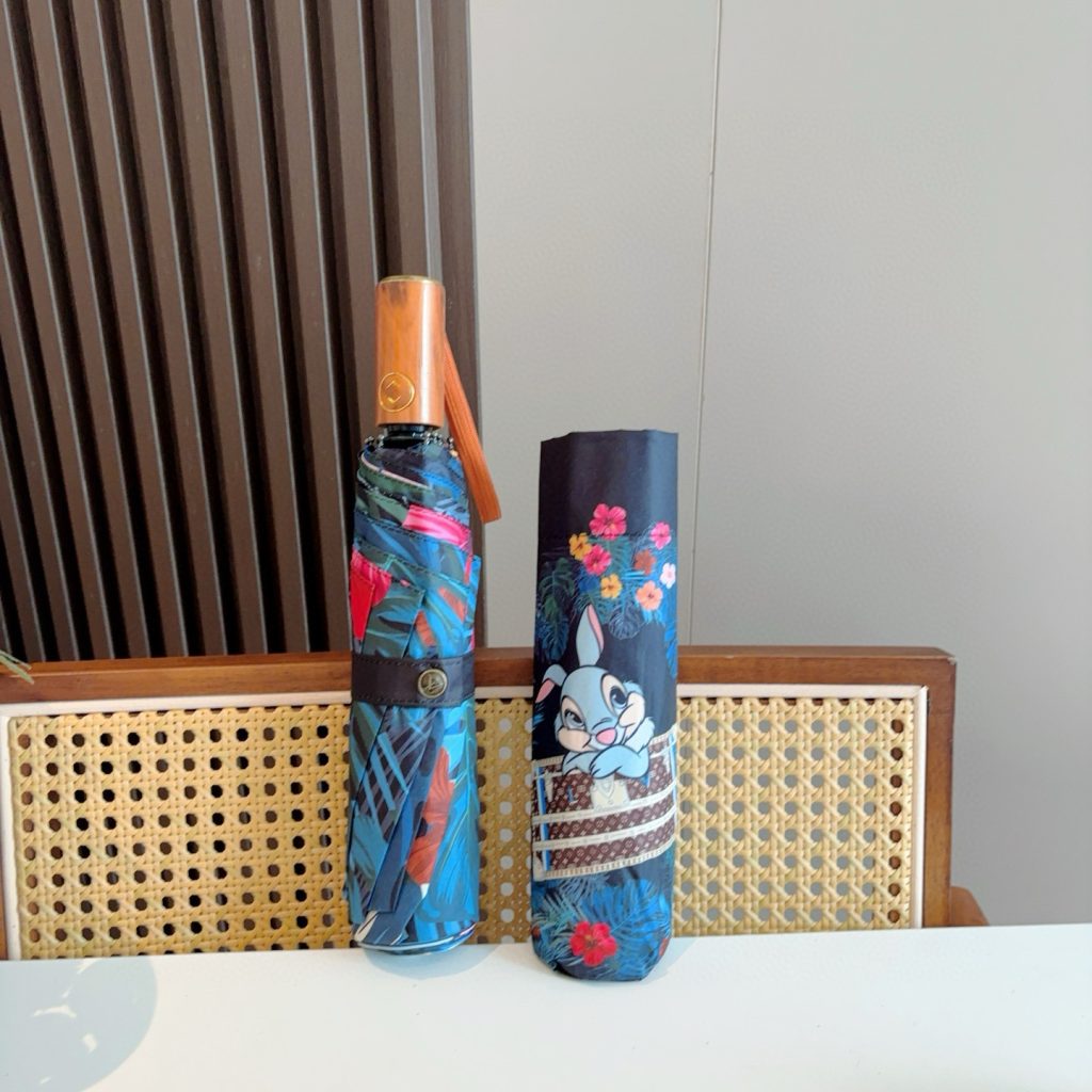 ルイヴィトン 　LOUIS VUITTON　折りたたみ傘　アンブレラ　晴雨兼用UVカット　傘　かさ　モノグラム　オシャレ　3種 - 画像 3