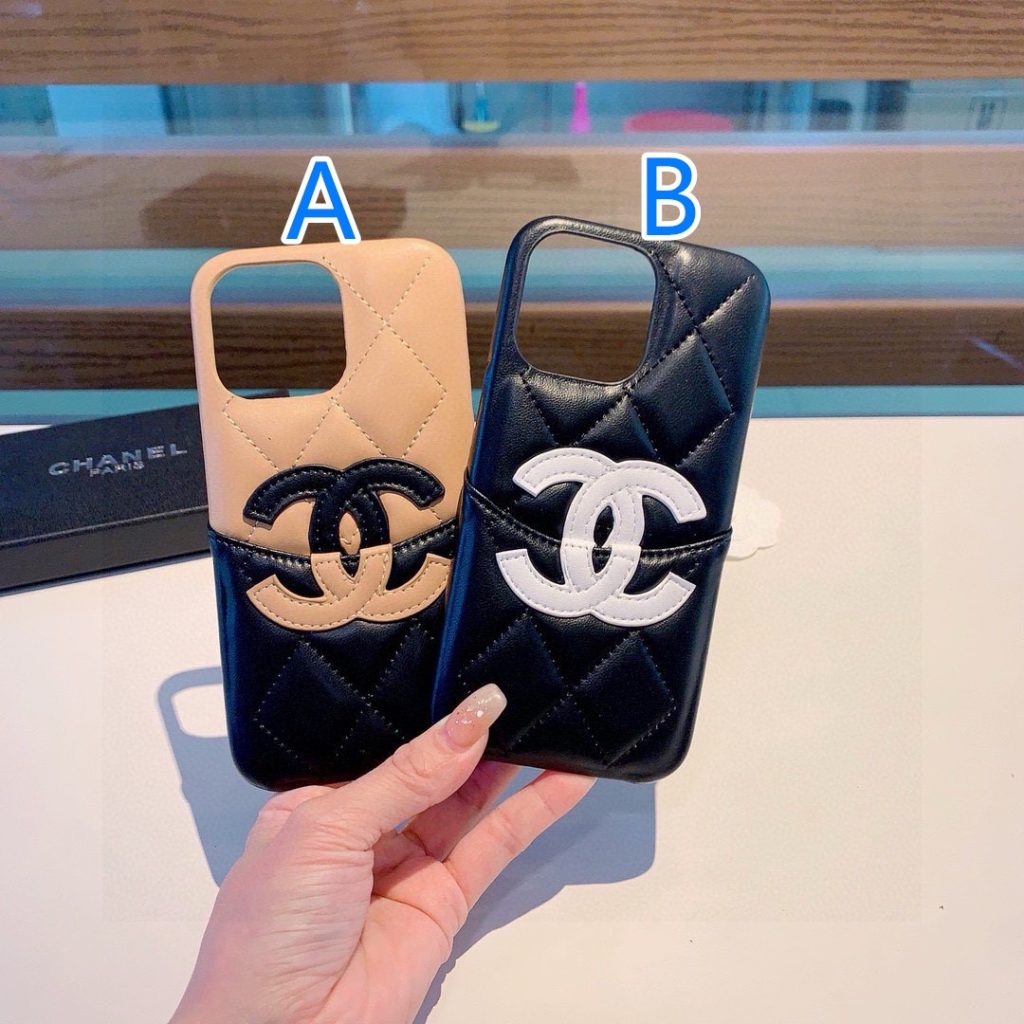 CHANELのその他は価格・収納・合わせ方でどう見るか