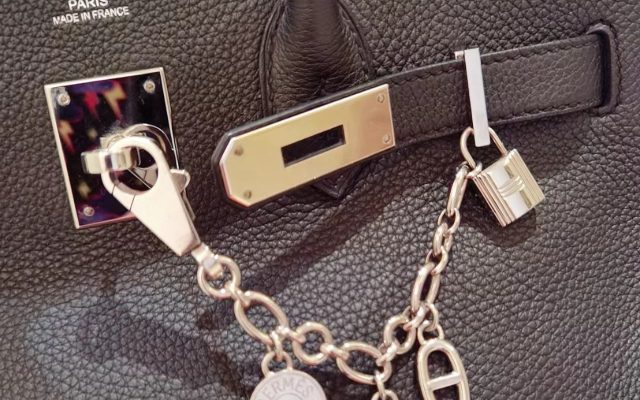 ユニセックスの節約買いに向くバッグか写真でチェック