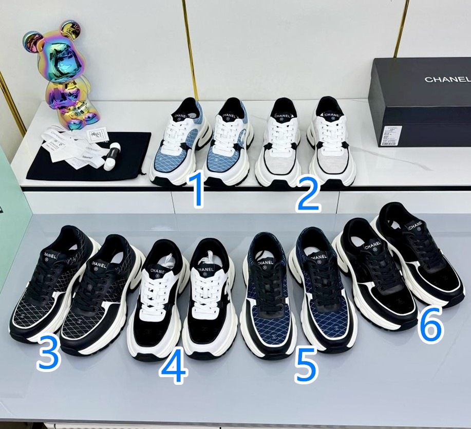 写真系スニーカーを服に合わせるなら見るべき3点