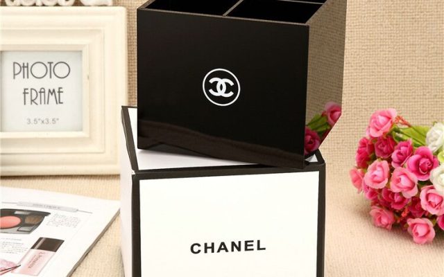 CHANELのメイクボックスを予算内で探す前に見る収納のポイント