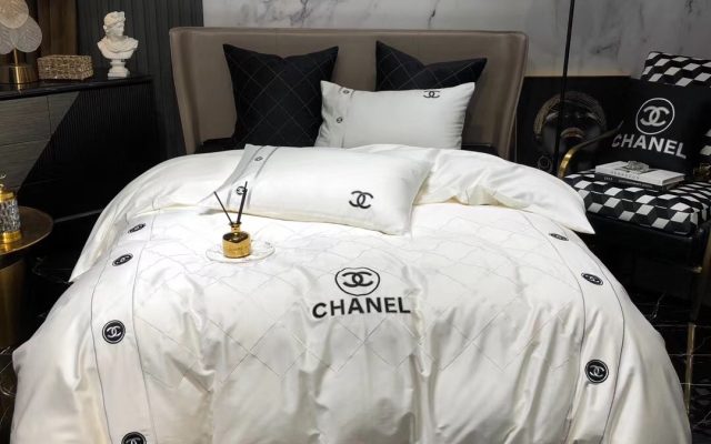 部屋づくり用に検討したいライフスタイル小物：写真と商品リンク付き
