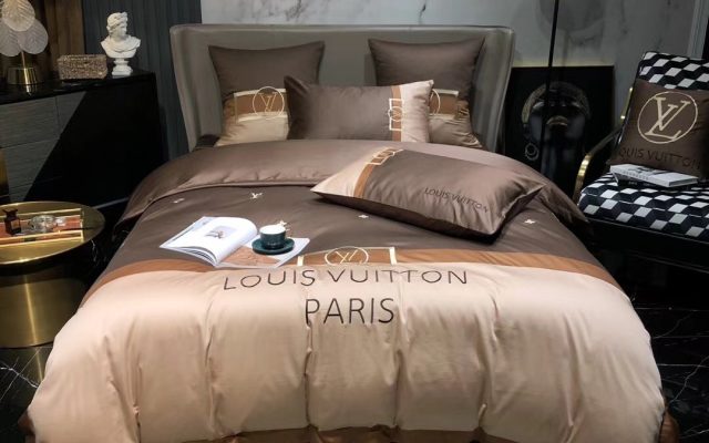 物価高でも選びやすい掛け布団カバー：LOUIS VUITTONを自然に取り入れる