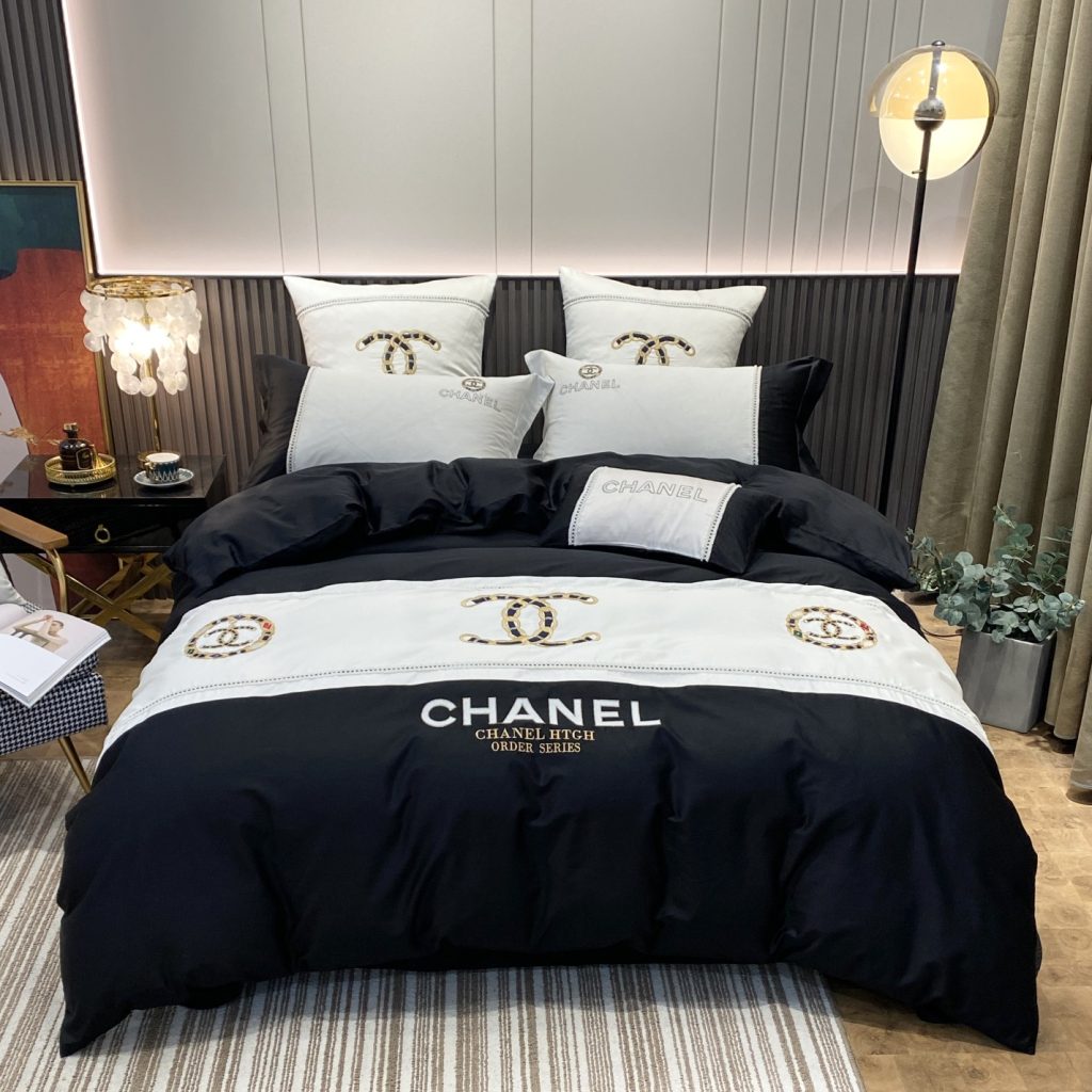 CHANEL シャネル掛け布団カバー4点セット ボックスシーツ ライフスタイル小物｜部屋で使うなら使いやすさを写真で整理