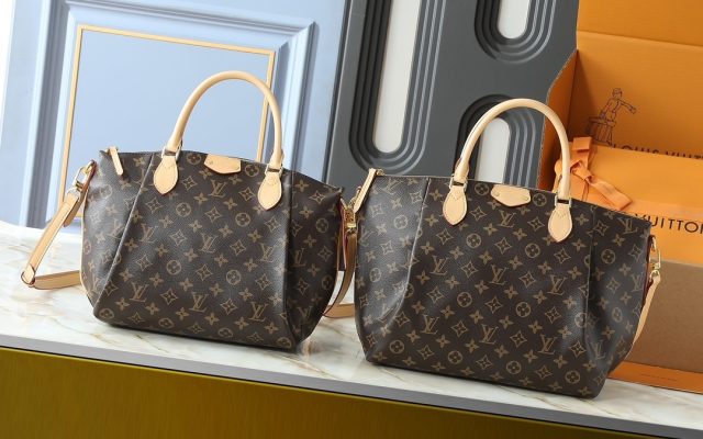 LOUIS VUITTONのショルダーバッグは価格・収納・合わせ方でどう見るか