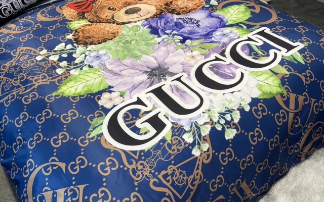 部屋づくり目線で見るGucciの掛け布団カバーセットの印象